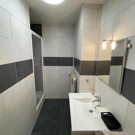 Logis Du Renfermis * Saint-Même-les-Carrières