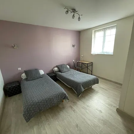 Logis Du Renfermis アパート Saint-Même-les-Carrières