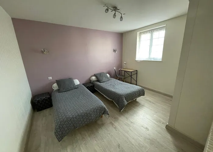 Logis Du Renfermis Apartment Saint-Meme-les-Carrieres